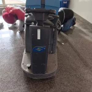 Ride On Floor Scrubber Dryer ET-165